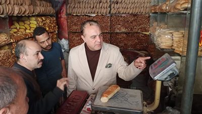 لضبط الأسعار.. حملات تموينية على المخابز البلدية بالمنيا 