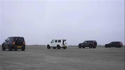 سيارات الأس يو تنافس في سباق التسارع جيب رانجلر |فيديو 