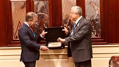 حنفي جبالي يلتقي رئيس الاتحاد البرلماني الدولي 