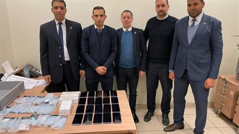 المضبوطات بحوزة رجال