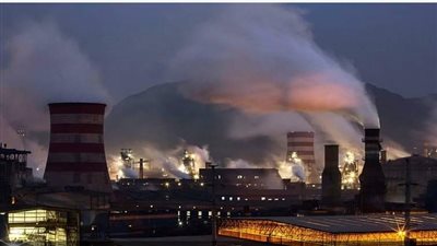 بعد التلاسن بسبب أوكرانيا.. قرار أمريكي مفاجئ بشأن المنتجات المستوردة من الصين