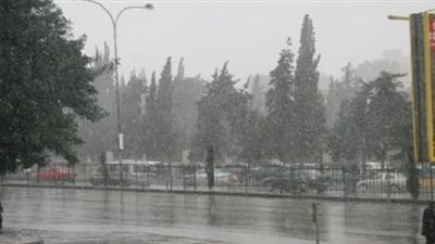 الأرصاد عن طقس اليوم: أجواء باردة ورياح مثيرة للأتربة وأمطار رعدية على هذه المناطق