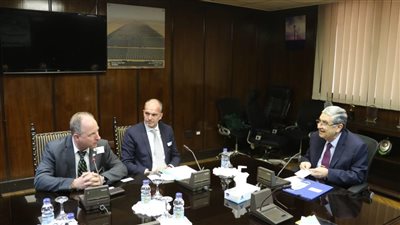وزير الكهرباء يبحث مع وفد ألماني سبل التعاون والاستثمار على أرض مصر