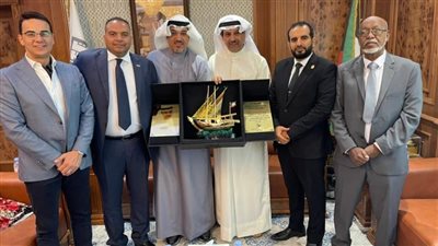 حمود فليطح يستقبل رئيس الاتحاد العربي للدراجات النارية وأعضاء المكتب التنفيذي 