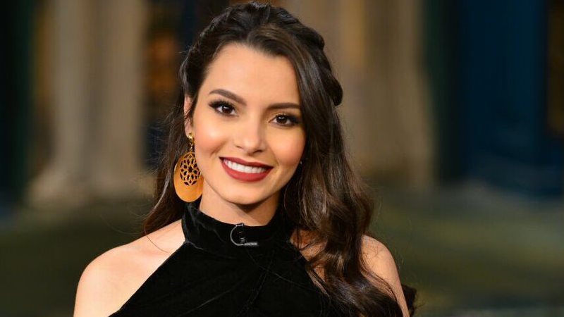 الفنانة كارمن سليمان