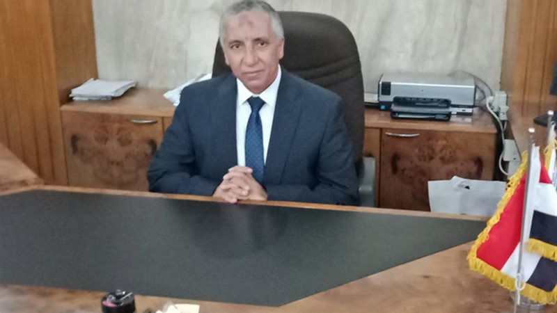 رئيس مركز البحوث