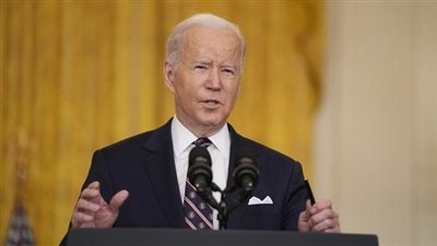 بايدن يدعو لاستبعاد موسكو من مجموعة العشرين ويهدد بالرد على السلاح الكيميائي الروسي