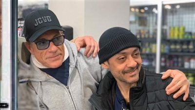 تفاصيل زيارة الفنان العالمي فان دام لمصر 