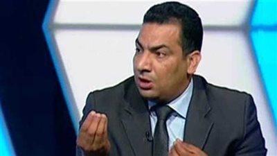 هل ينال الشخص عقوبة عقوق الوالدين في الدنيا؟.. عالم أزهري يجيب | فيديو