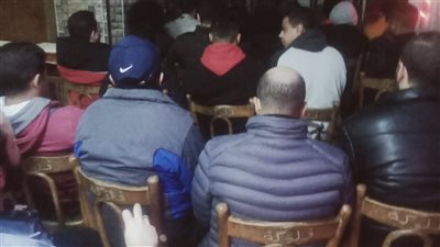 أفراح وزحام في مقاهي الإسكندرية بهدف صلاح | صور