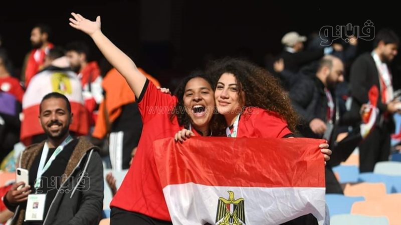 الجميلات يخطفن الأنظار