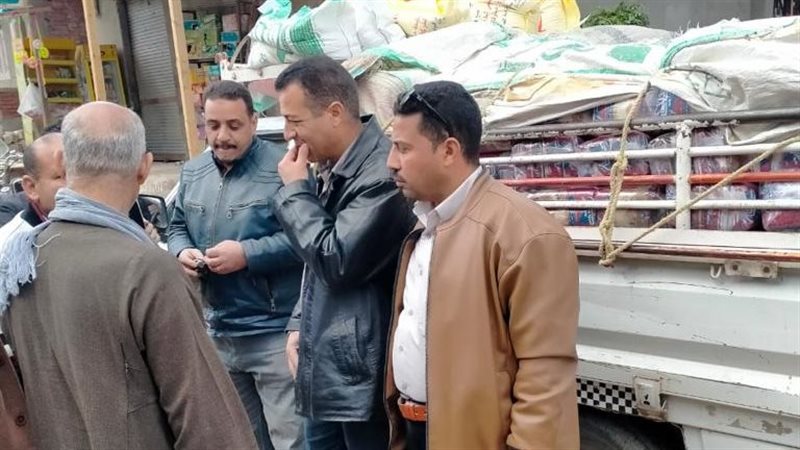ضبط مخزن لتعبئة أسمدة
