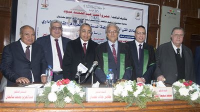 القانون الإداري عبر مبادئ القضاء الدستوري.. رسالة دكتوراه لـ