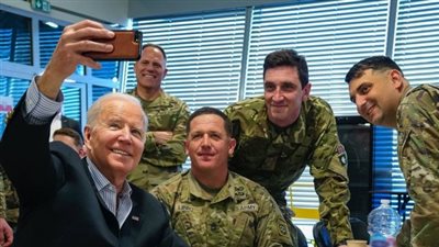 زلة لسان بايدن تدفع البيت الأبيض لتصحيح كلامه