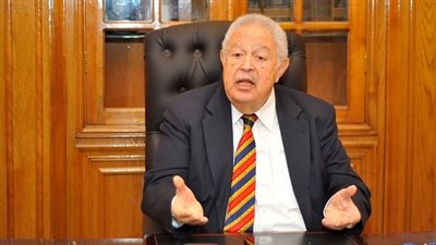 وفاة رجائي عطية نقيب المحامين أمام محكمة جنايات الجيزة 