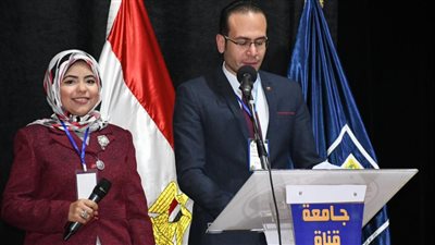 71 بحثا يشاركون في مؤتمر شباب الباحثين بجامعة قناة السويس | صور