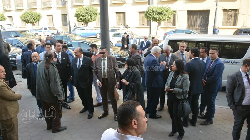 جنازة رجائي عطية