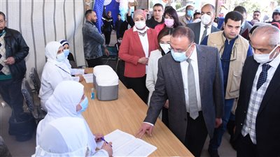 محافظ الإسكندرية يطلق إشارة بدء الحملة القومية للتطعيم ضد مرض شلل الأطفال