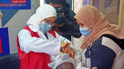 هل يوجد أعراض جانبية لتطعيم شلل الأطفال؟ الصحة تجيب 