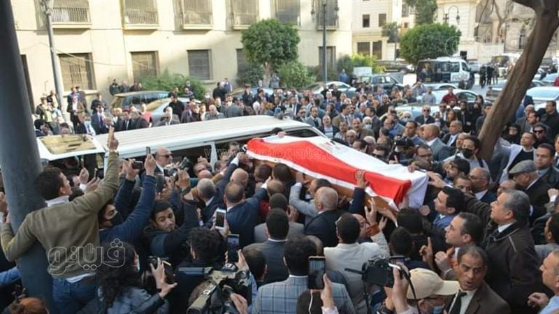 جنازة رجائي عطية