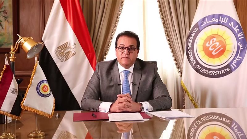 الدكتور خالد عبد