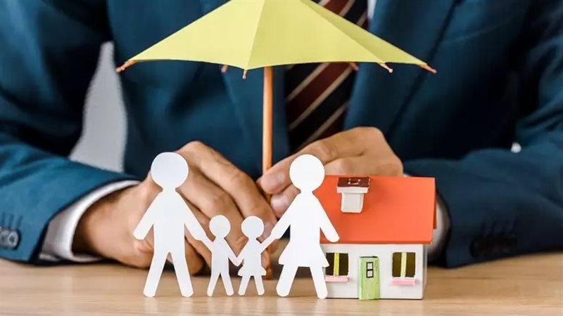  خطط شركات التأمين
