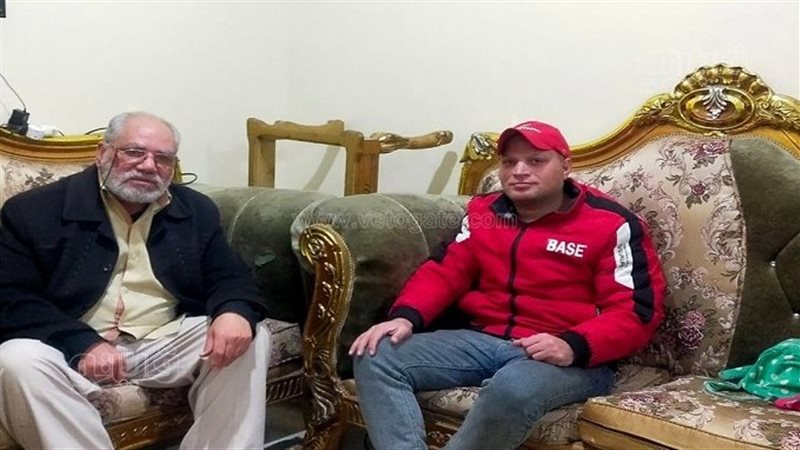 مراسل فيتو مع نجل
