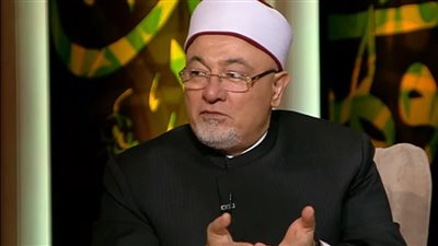 خالد الجندي يلقن شيخا أساء للقرآن درسا قاسيا | فيديو 