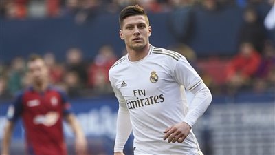 لاعب ريال مدريد يقرر الرحيل عن صفوف الفريق 