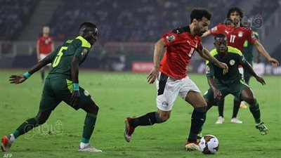 عماد متعب يكشف الطريقة الأنسب لمواجهة السنغال.. ويحذر كيروش | فيديو