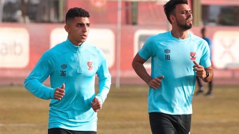 احمد نبيل كوكا وصلاح