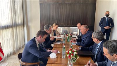 جلسة مباحثات بين شكري ونظيره الأمريكي عقب انتهاء اجتماع النقب