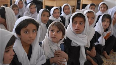 مجلس الأمن يدعو طالبان للسماح بعودة الفتيات إلى المدارس