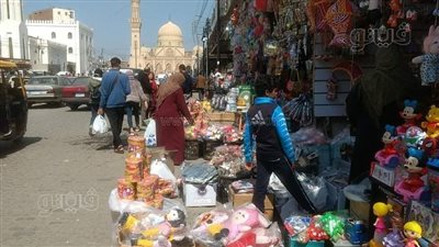 فوانيس رمضان تزين منطقة 