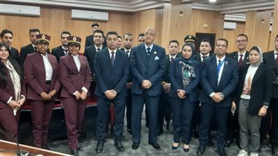 دورة تدريبية لطلاب المعهد العالي للسياحة والفنادق بمطار القاهرة