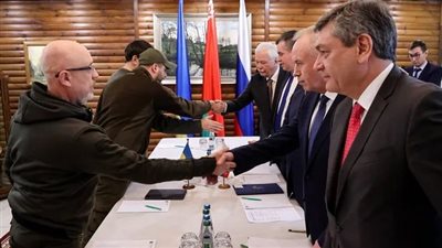 انتهاء المحادثات.. أوكرانيا تطالب بضمانات من 8 دول في حال توقيع اتفاق مع روسيا