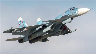 غارات جوية تستهدف مصنعا عسكريا في كييف 