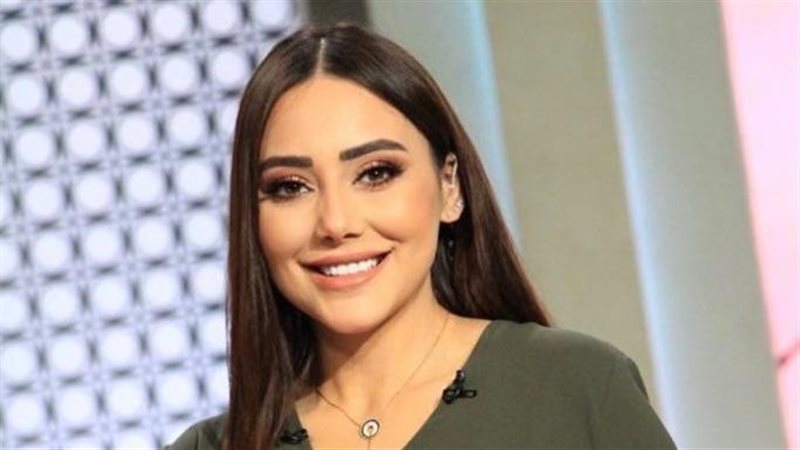 الإعلامية بثينة توكل