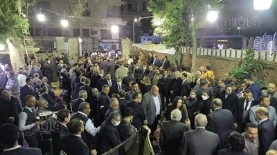 إقبال كبير من المحامين على عزاء رجائي عطية | فيديو وصور