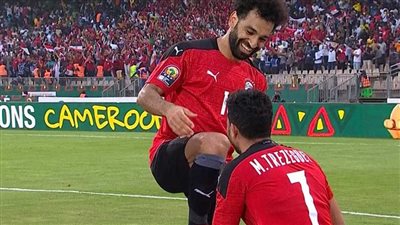 أخبار مصر: مصر تواجه السنغال.. بماذا ذكر صلاح زملاءه قبل المواجهة.. عرض خيالي لويل سميث بعد الصفعة.. زيلينسكي غاضب من أوروبا