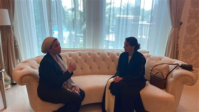 وزيرة البيئة تبحث مع نظيرتها الإماراتية تعزيز التعاون المشترك