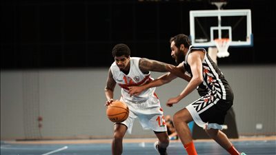 الزمالك يصطدم بالاتحاد السكندري في نصف نهائي دوري السلة