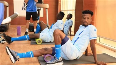 الهلال السوداني يبدأ الاستعداد لمواجهة الأهلى بالمران في الجيم