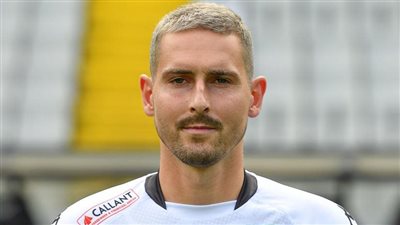 وفاة حارس بروج البلجيكي بعد صراع مع المرض