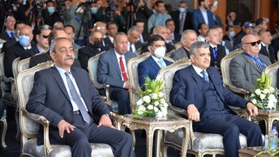 محافظ الإسماعيلية يشهد احتفال هيئة قناة السويس بيوم التفوق | صور 