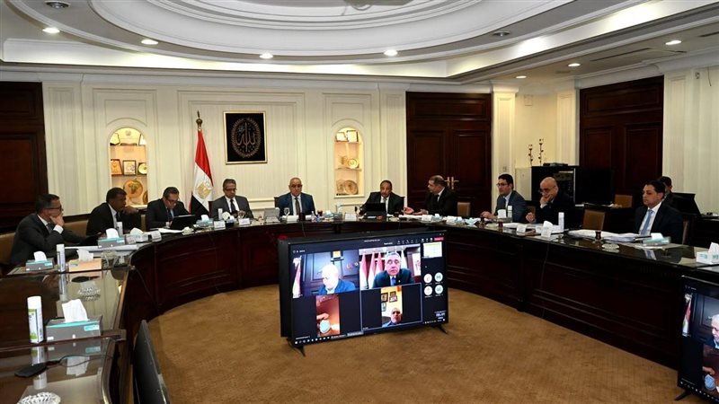 اجتماع وزير الإسكان