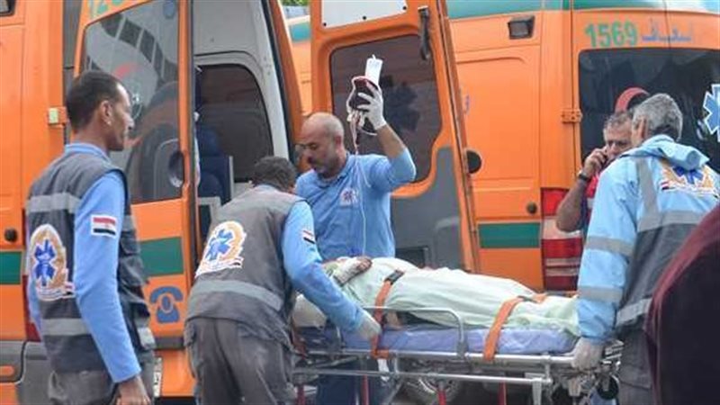 إصابة فتاة سقطت من