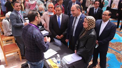 سياحة وفنادق المنصورة تنظم الملتقى التوظيفى الأول للكلية