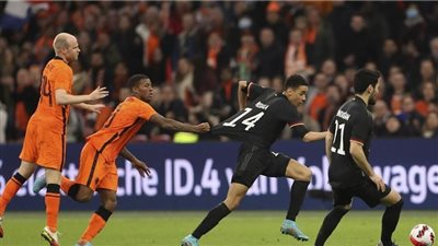 هولندا تتعادل مع ألمانيا 1/1 وديا