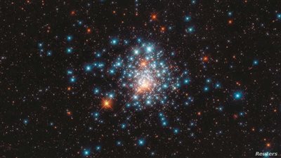 تلسكوب هابل يرصد 